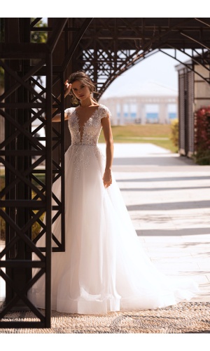 236-chloe-3