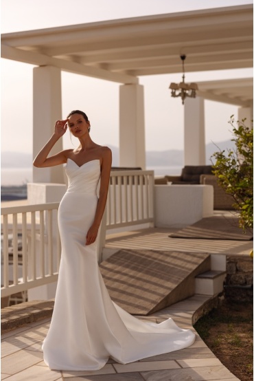 model-476-holly-5