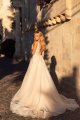 valerie_3_83836076